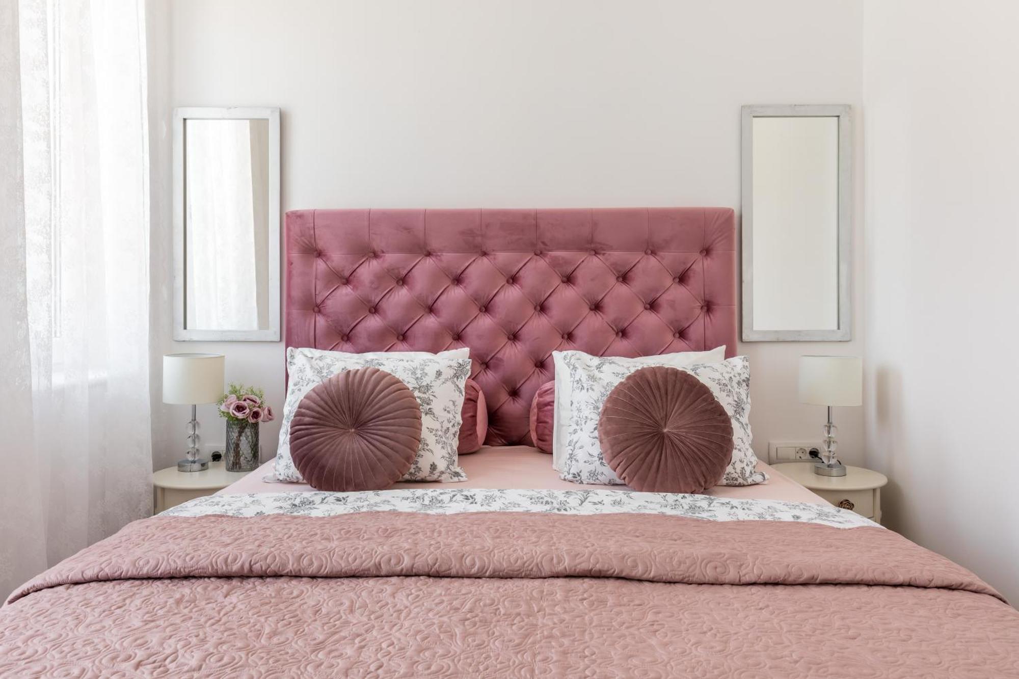 Romantic Apartment With Balcony Σπλιτ Εξωτερικό φωτογραφία